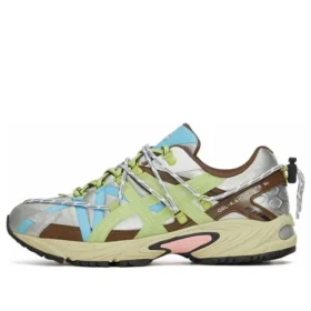 Asics x MYGE Gel-Kahana TR v2 “Verde Castanho Prateado”