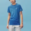 Camiseta com logotipo “Azul”