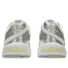 GEL-1130 “Cream Pure Silver”