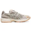 GEL-1130 “Feather Grey”