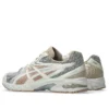 GEL-DS Trainer 14 “Cinza Lago/Bege Mineral”