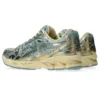 Gel-Kayano 14 “Ouro Puro/Musgo Frio”